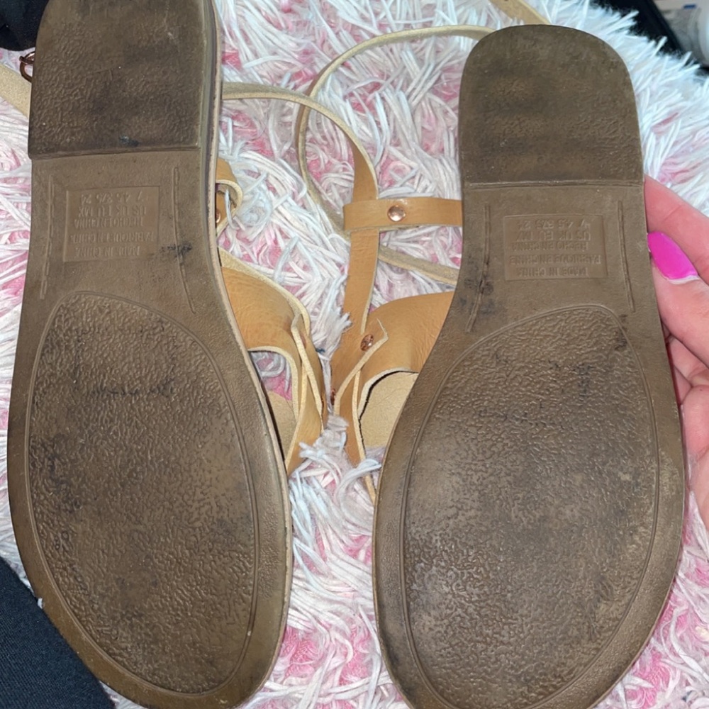Sandals - Picture 2 of 2